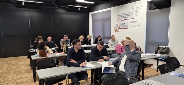 Slika /slike/1000093045.jpg